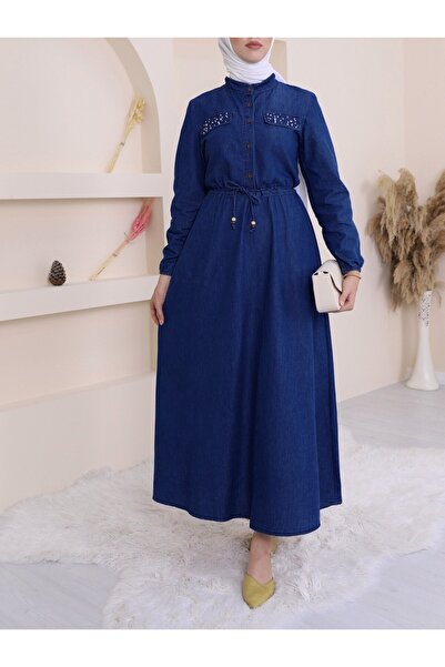 Modamorfo فستان طويل من الدنيم - مزين باللؤلؤ ورباط على شكل نفق