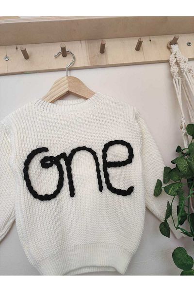 FLOWER BABY thessaloniki knitted knitwear oversize baby sweater year old birthday one baby sweater