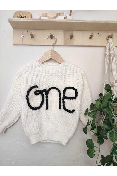 FLOWER BABY thessaloniki knitted knitwear oversize baby sweater year old birthday one baby sweater