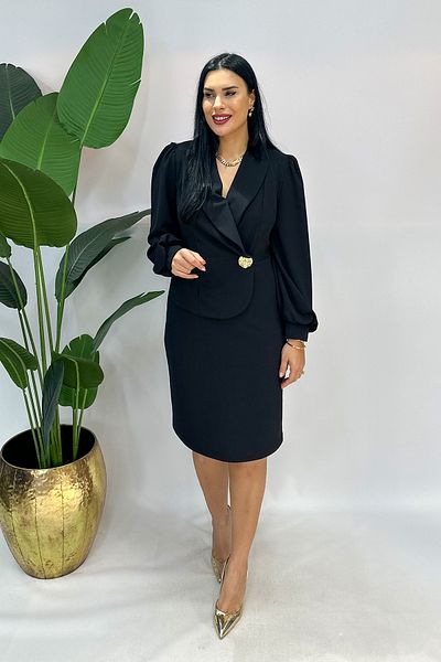 GÖKSEL Plus Size Dress with Button Detail - Black