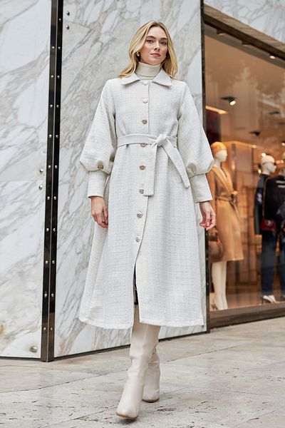VAVİNOR Ecru Colored Balloon Sleeve and Belted Coat