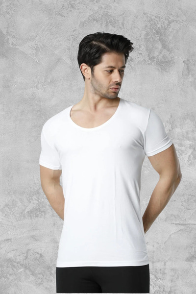 Eritqaa Title: "Men's Basic T-Shirt – Casual Combinations Avoidance