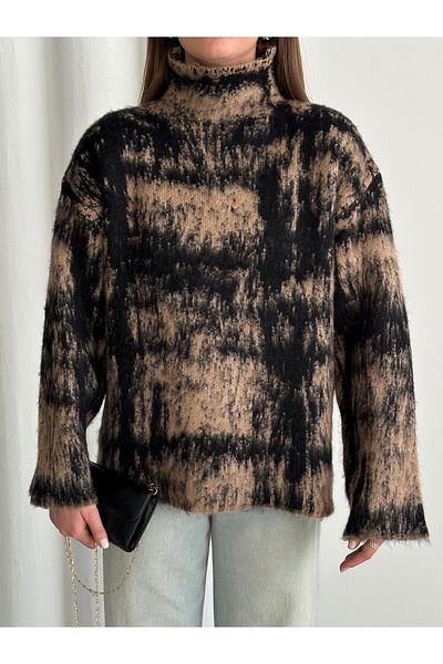 Laluvia Camel - Pulover negru cu guler ridicat - 4677