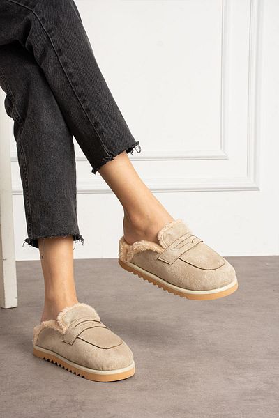 ShoeTek Beige Suede Lisya Women's Slippers - Fur Inside