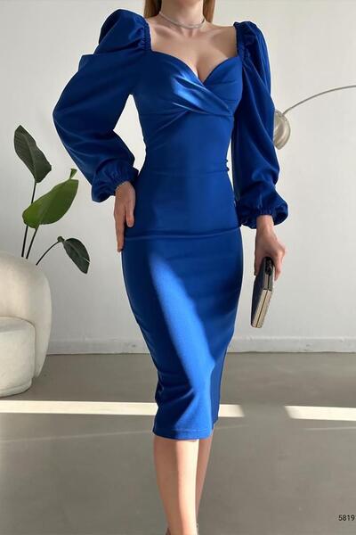 Deafox Saks Blue Princess Sleeve Sleeve Slited, szív galléros midi ruha