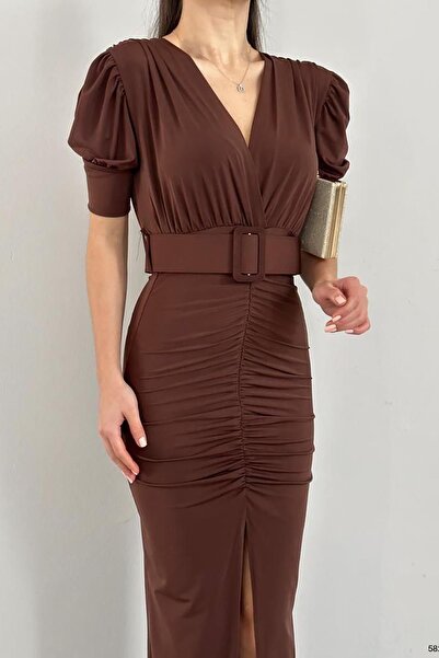 Deafox Hnědé šaty z pískové tkaniny s předním rozparkem