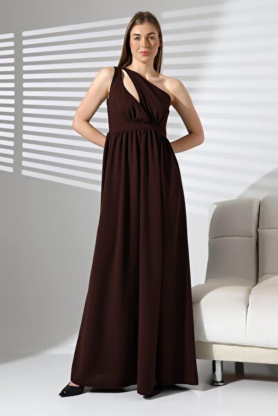 Deafox Καφέ Εισαγόμενο Κρεπ Φόρεμα με έναν ώμο με μακρύ σκίσιμο στο πλάι