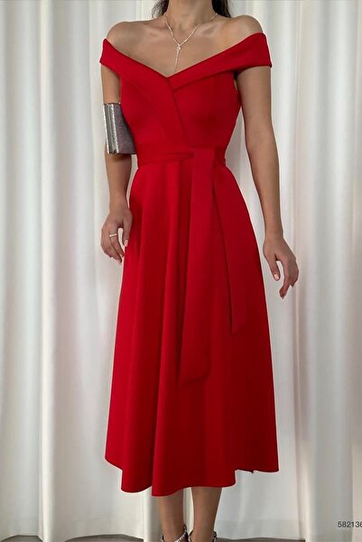 Deafox Rotes Kleid aus Scuba-Stoff mit Madonna-Kragen und Gürtel