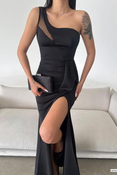 Deafox Černé večerní šaty s průhledným detailem na jedno rameno na hrudi