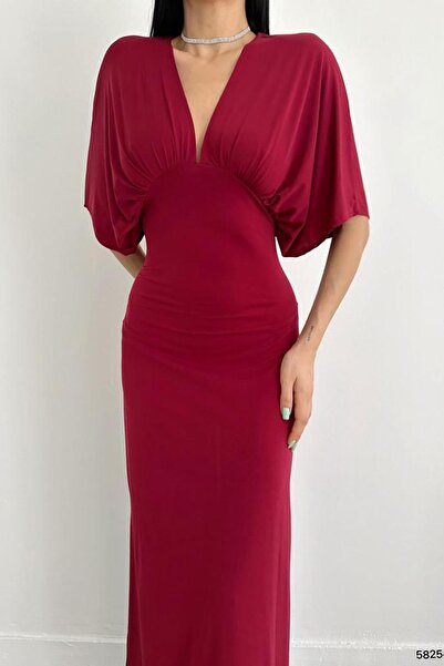 Deafox Burgundowa sukienka z rękawami nietoperzowymi, z piaskowej tkaniny i długimi rozcięciami