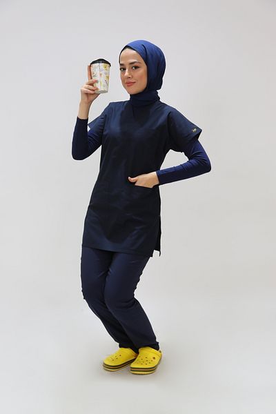 Limitless Set tunică pentru asistentă hijab din Lycra