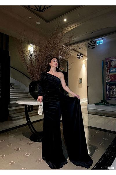 maf collection Women's Black One Shoulder Stone Detailed Long Velvet Dress