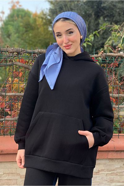 Moda Rosa 25K4433 - Black - Kangaroo Pocket Triple Sweat