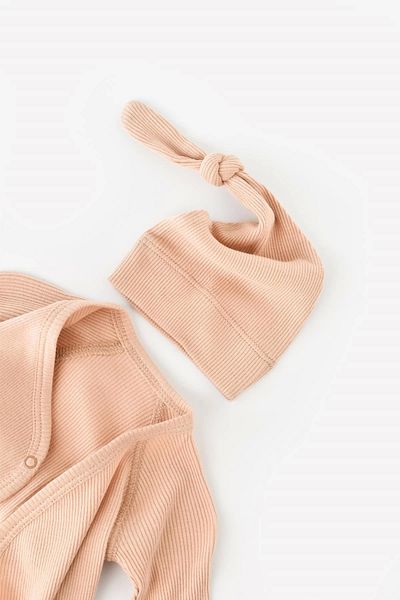 BabyCosy طقم بنطلون أطفال مكون من 4 قطع، تي شيرت، قبعة، قفازات، سلسلة الأطفال وحديثي الولادة، مجموعة خروج المستشفى