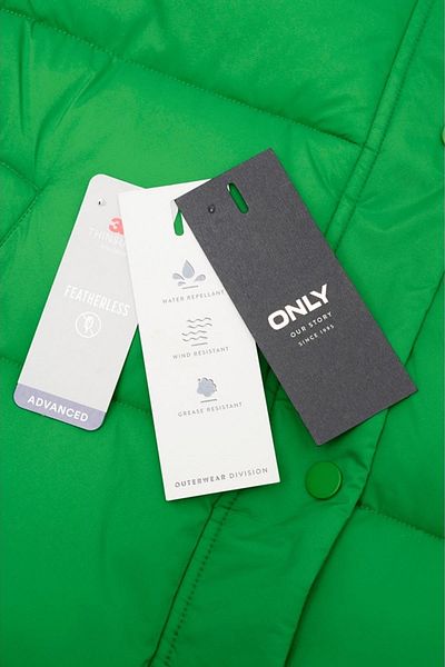 ONLY سترة Onlann Premium Puffer Jkt قصيرة Otw للنساء 15287911 أخضر