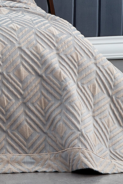 Nazik Home Malta Geometrik Desenli Jakarlı Çift Kişilik Yatak Örtüsü