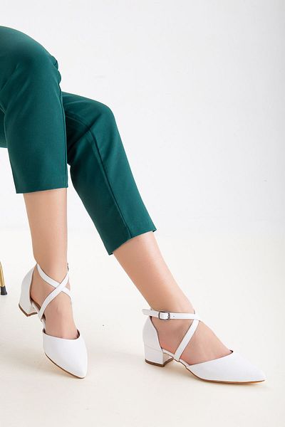 MaskButik Vanessa Low Heeled Shoes White