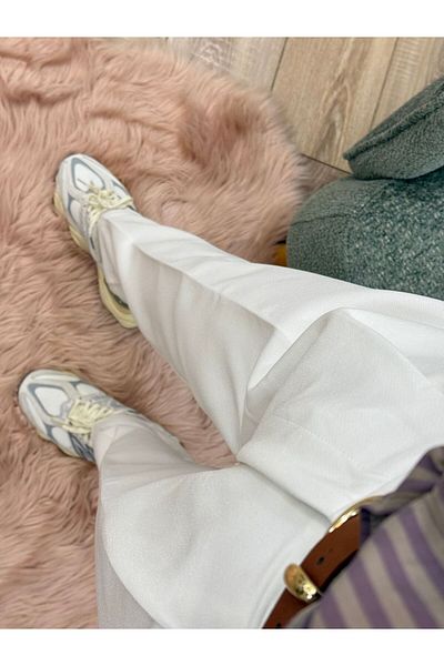 Flow Belted Trousers with Back Pocket Detail
