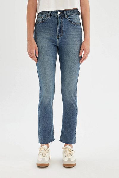 DeFacto Mary Vintage Straight Fit High Waist Cut Ankle Length Jean Washed Trousers C6383Ax24Au