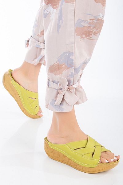 The Dortex Shoes Drttery01 Genuine Leather High Heeled Soft Full Orthopedic Slippers with Stitched Edges