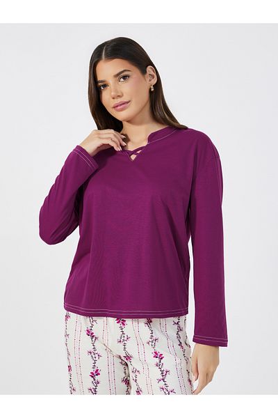 Styli Solid Notch Cross Front Detail T-Shirt & Floral Print Pants Pyjama Set
