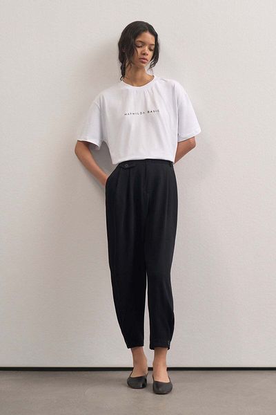 Mathilda By Çiğdem Bilici Tricou de bază pentru femei