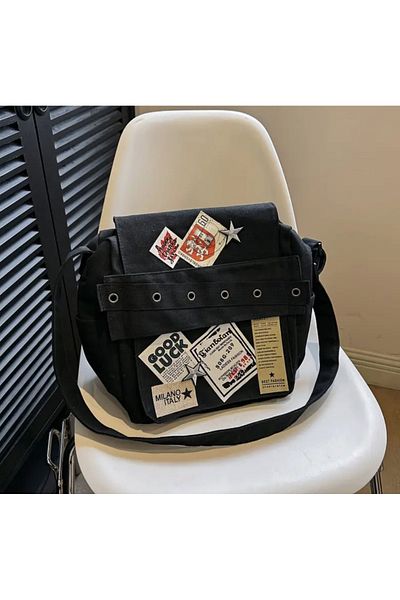 Aesthia Geantă de umăr Y2k Black Patch Visual Crossbody