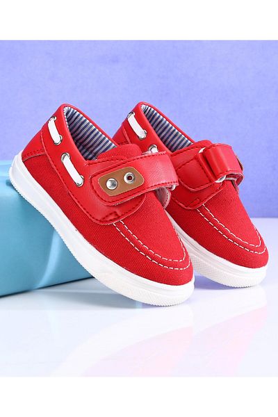 Babyoye Casual Shoes With Velcro Closure - Red
