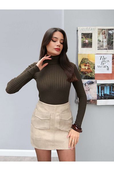 ESRAHELVACI Ribbed Turtleneck Sweater