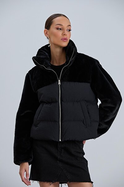 PIQUE Women's Fur Detailed Plush Detailed Coat