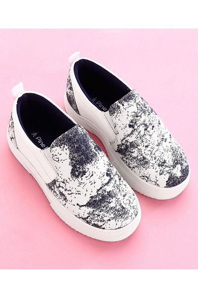 Pine kids Casual Shoes - White
