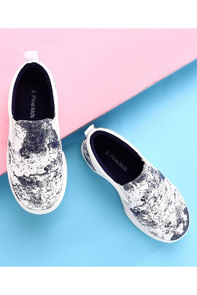 Pine kids Casual Shoes - White