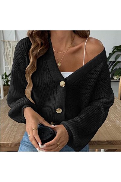 buğrahayalin Women's Button-Front Cardigan