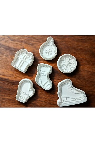 Beta Christmas Themed Cookie Mold Dough Shaper Set