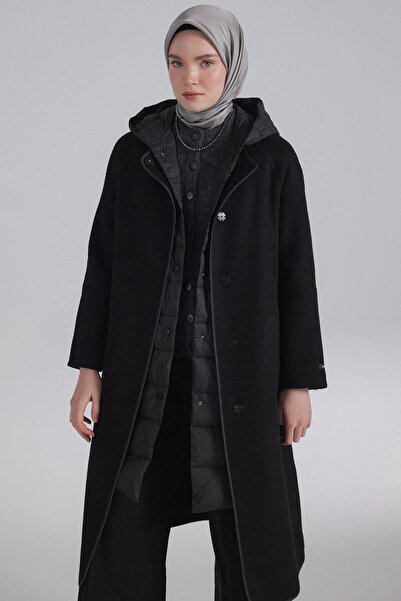 Tuğba Kaz Tüyü Yelekli Yün Kaban - Siyah