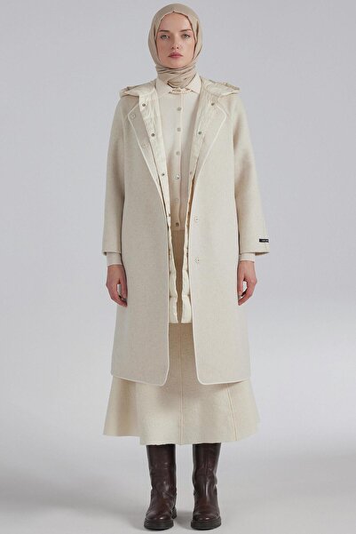 Tuğba Kaz Tüyü Yelekli Yün Kaban - Ekru