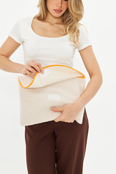 WOLF & ROCK Husă pentru tabletă/notebook Teddy Orange Piping 13''-14''