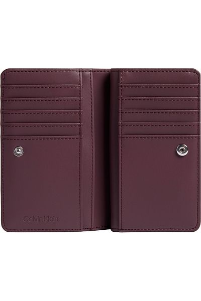 Calvin Klein Mini Line Quilt Medium Bifold Wallet