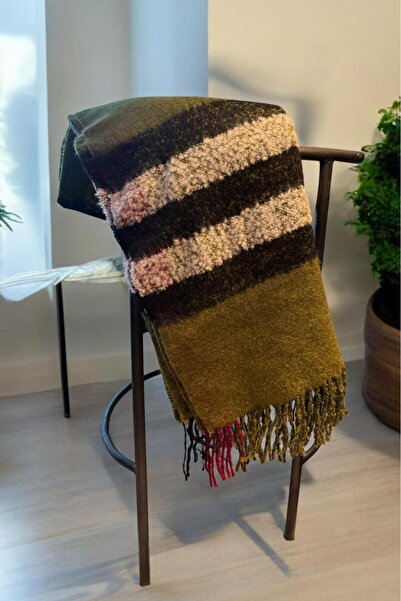 Melissa Boutique Kadın Renkli Yumuşak Yünlü Püsküllü Omuz Şalı