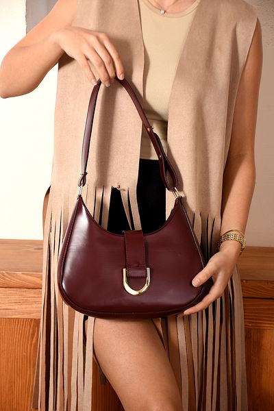 ESTUTE Women's Stylish Baguette Bag with Buckle Detail