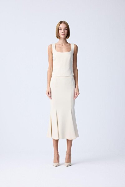 rue Μπλούζα με τετράγωνο λαιμόκοψη με υφή εκρού