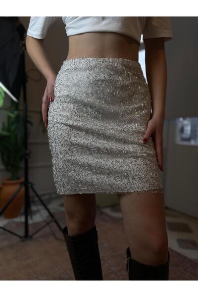 Seri Tül Üzeri Boncuk İşlemeli Mini Etek