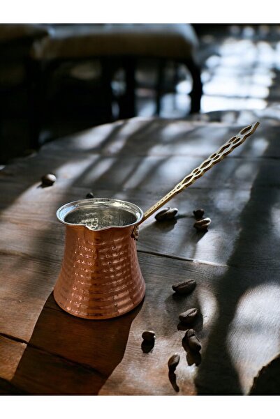 Copper Atelier إبريق قهوة صغير الحجم مزين بمطرقة نحاسية