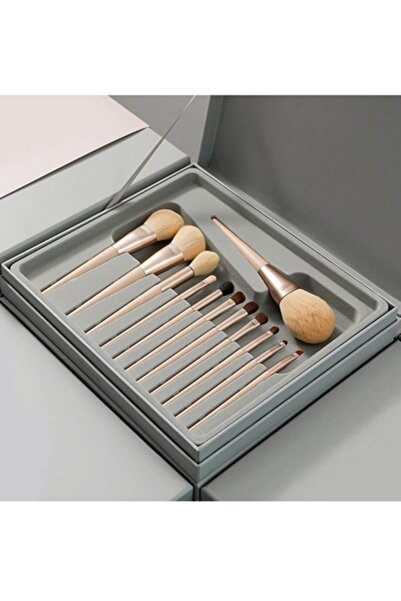 newnet Елегантний набір з 12 м'яких пензликів для макіяжу в спеціальній короб...