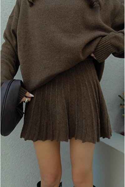 Askı Nişantaşı Bitter Brown Turtleneck Knitwear Skirt Suit 122-00511