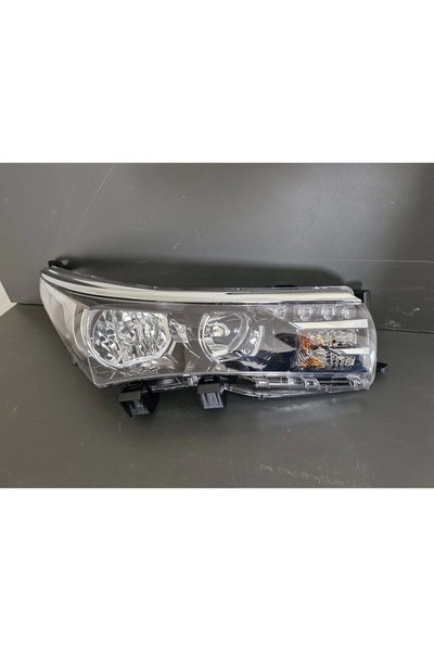 MATSUBA TOYOTA COROLLA SAĞ ÖN FAR LEDLİ NİKELAJ ÇITALI SIFIR 2013-2016