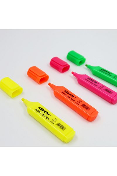 enyareshome 4-Piece Highlighter Pen - Highlighter