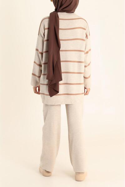 De Pose Σετ πλεκτών ενδυμάτων με ρίγες με χοντρό πλέγμα