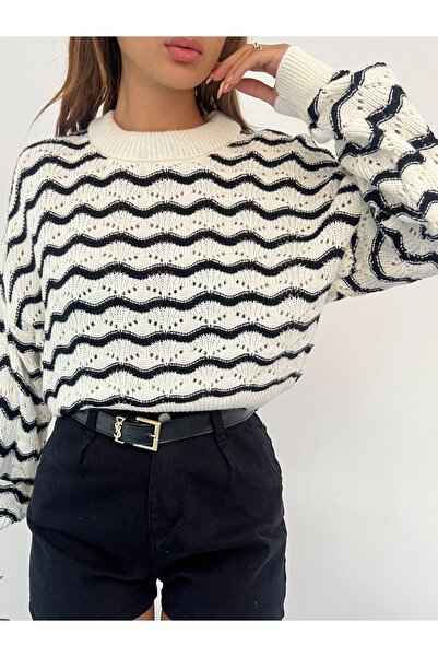 Modamorfo Pulover scurt ajurat cu model în zig-zag - negru