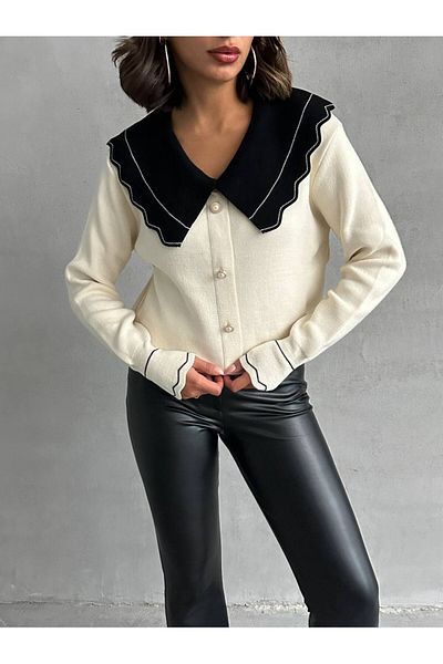 Lusin Dámský svetr Ecru Cardigan - stylový výstřih a detail na knoflíky
